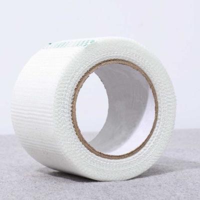 China Drywall 50mm X 45m Roll Fiberglass Mesh Tape for sale