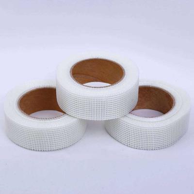 China 50mm X 20m Roll Fiberglass Drywall Joint Tape For Plasterboard Gap Repairing for sale