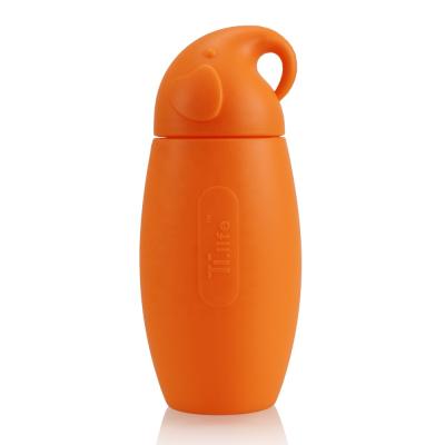 China Viable BPA Free Reusable Kids Sports Drinks Water Bottle Silicone Leakproof Kids Animal Cute Bottle for sale