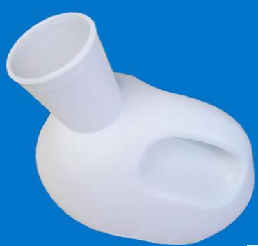 China medical disposable plastic urinal for patient use for sale