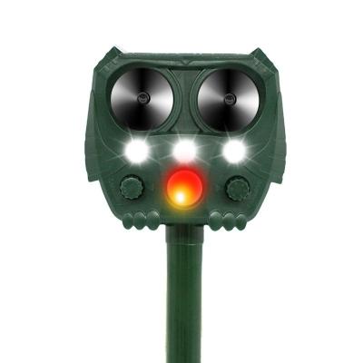 China Viable Solar Ultrasonic Animal Reflector Infrared Sensor Bird Mouse Fox Cat Dog Deer Deterrent Infrared Raccoon with Motion Sensor Waterproof for sale