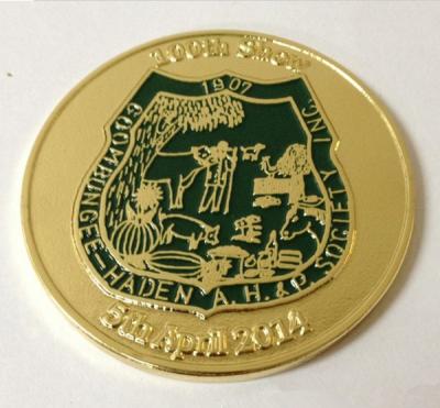 China Gold plated commemorative coin with paint design,China factory for metal anniversary coins for sale