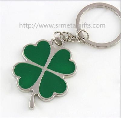 China Metal painted four leaf clover pendant key rings, metal 4-leaf clover drop charm keychains for sale