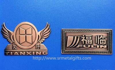 China Custom made antique bronze name plate emblem plaques, specialist in metal sign plates, for sale