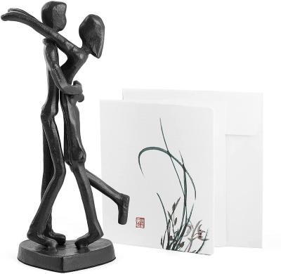 China America Amazon Hot Sale Handcrafted Iron Sculpture - Romantic Couple Statue For Weddings And Anniversaries for sale