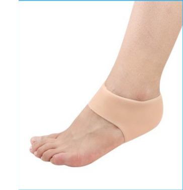 China Foot Pretection FREE SAMPLE Heel Bumps Cover Device Foot Protector Relieving Pain, Silicone Heel Moisturizes Heel and Prevents Cracking for sale