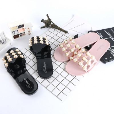 China 2022 Fashion Trend Wholesale Fashion PVC Ladies Ladies Jelly Sandals Outdoor Beach Crystal Women Slides Slippers for sale