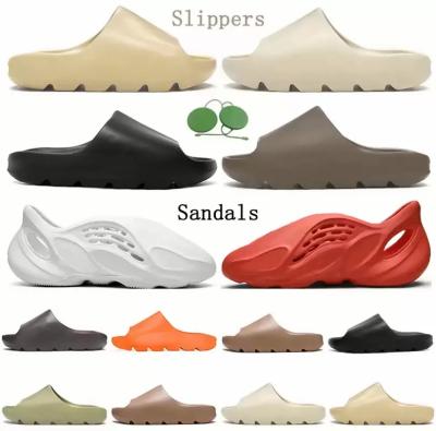 China Women Western Slippers Yeezy kanye Yezzy Cushioning Slide Sandal Ocher Vermeil Men's Yeezy Slide Yeezy Foam Unisex Runner With Box for sale