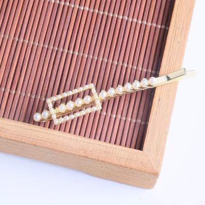 China New Arrival Metal Hairpins Bobby Pins Gold Hair Clips Pin Hair Clips Girl Accessories Korean Pearl Pattern For Women for sale