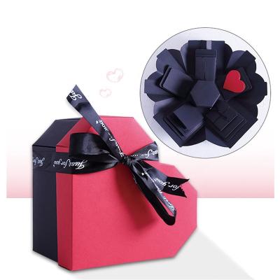 China Handmade Explosion Rose Gift Handmade Birthday Anniversary Surprise Wedding Black DIY Photo Album Heart Explosion Packaging Box for sale