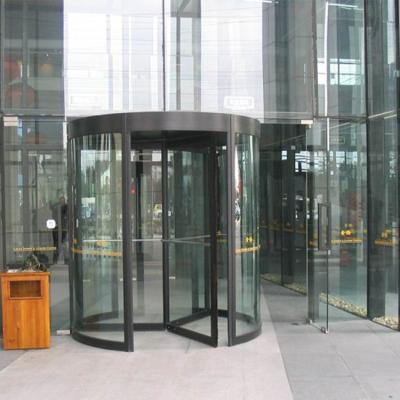 China Waterproof Power Liner Three Wing Automatic Revolving Glass Door for sale