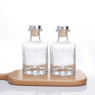 China Design Cosmetic Original Brand New Quality Assured Small Quality Sealed Brew Glass Bottle With Cap for sale