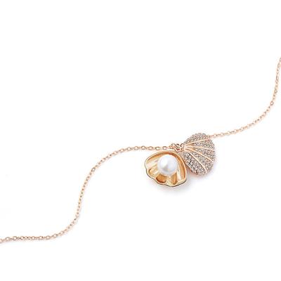 China Elegant Vintage Fashion Style Shell Shape Necklace Grace Rose Elegant Gold Pearl for Women and Girls Diamond for sale