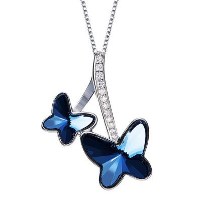 China 2.5 * 1.9cm Crystal Gemstone Jewelry , Blue Crystal Necklace With Water - Wave Chain for sale