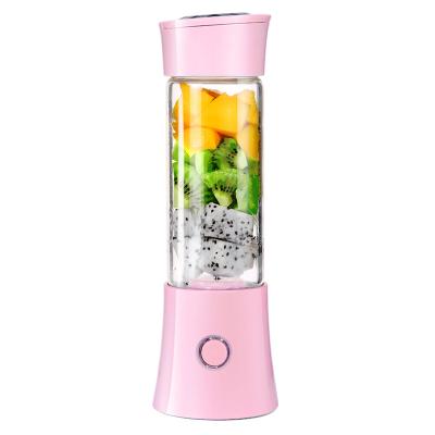 China Portable Car Mini Juicer 480ml USB Rechargeable Blender Juicer for sale