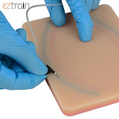 China Realistic Skin IV Injection Pad Teaching Model With Highly Simulated Blue And Red Veins for sale