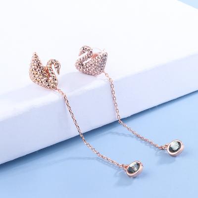 China CLASSIC SWA Hanging Back Line Tassel Ear Studs Rose Gold Zircon Diamond Earrings Champagne Double Swan Long Dangle Earrings for sale