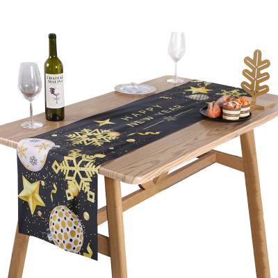 China Durable Wholesale Luxury Table Cloths For Wedding Hotel Party Restaurant Christmas for sale