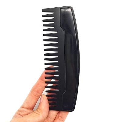 China Fashionable look MEN'S GROOMING GROOMERS COLOR STAINLESS STEEL POCKET BEARD COMB METAL OIL HEAD WOODEN COMB for sale