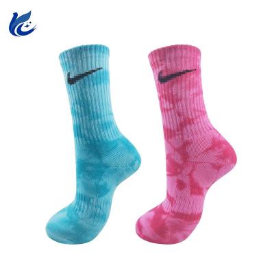 China Hot Sale Breathable Custom Logo Tie Dye Cheap Breathable Sport Running Socks for sale