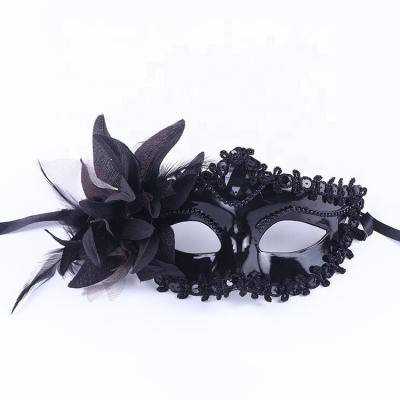 China Eco-Friendly Venice Classic Custom Party Masks With Feather Lace Party Masquerade Dance Mask Adult Halloween Party Masks for sale