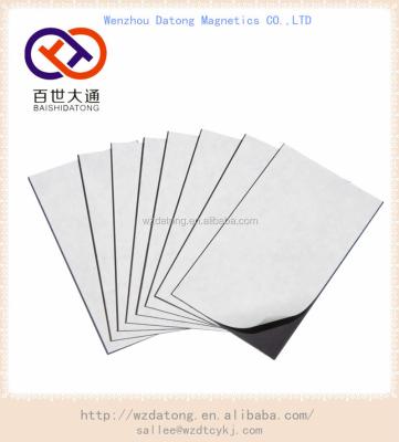 China A4 Magnet Soft Vinyl Magnetic PVC Material Adhesive Sheet Rolls / Ferrous Magnetic Sheet for sale