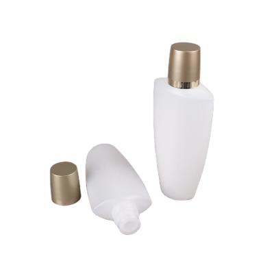 China Personal Care Toner Packaging Bottle 10ml 30ml 100ml Flat Plastic Luxury Oil Bottle Pump Lotion Biodegradable Plastic Bottle for sale