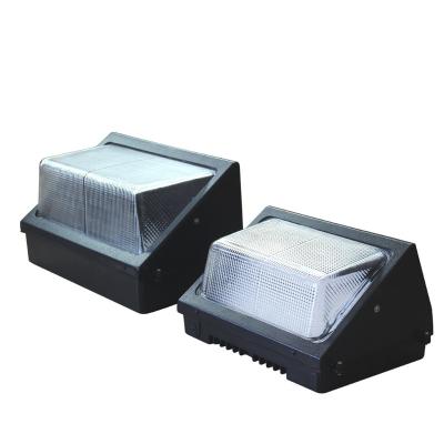 China Modern outdoor led light fixtures 40w outdoor IP65 wall pack light for exterior lighting. for sale