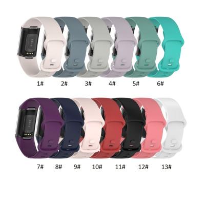 China Rubber Silicone Bands Replacement Buckle Fitness Sports Watch Rubber Smart Wrist Strap For Fitbit Charge 5 for sale