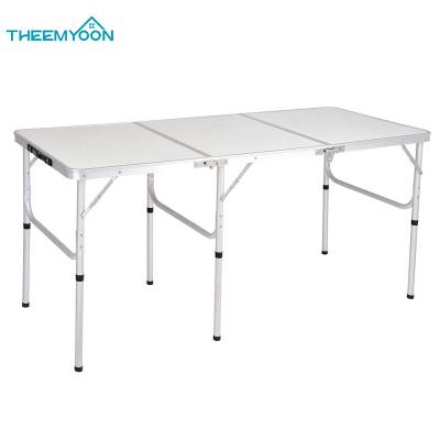 China 5FT Plagable MDF Metal Rectangular Outdoor Camping Aluminum Alloy Easy Carry Lightweight Folding Tables for sale