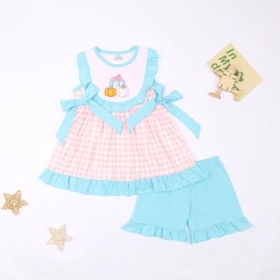 China 1-7 Years Girl Summer Outfit Pink Plaid Breathable Top With Pumpkin Embroidery Blue Short Set Kids Clothing for sale