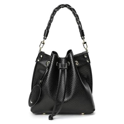 China Portable Professional genuine cow leather big brand bucket bag manufacturer  women real leather bag for sale