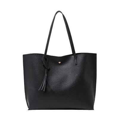 China Tassel bag New Arrival Fashion Trend One Shoulder Handbag Pure Color Tassel Clutch Tote Bag For Women for sale