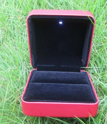 China Red Leather Pu LED Light Box / Led Engagement Ring Box For Bracelet Bangle Earring for sale