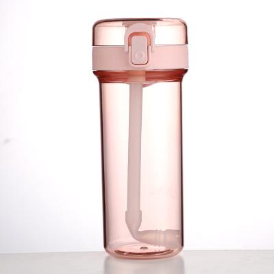 China 2020 Design Kids Tritan Viable Straw Bottle For Kids BPA Free Plastic Travel for sale