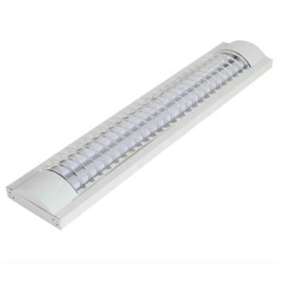 China Durable 2Ft 4Ft T5 T8 Double Recessed 5Ft Batten Light Fitting Front Grille Reflector Cover 5 Feet Grille Cover Mounting Light for sale