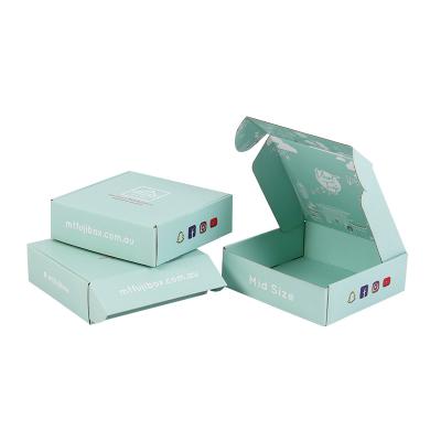 China Recycled Materials Wholesale Printed Green Color Corrugated Cardboard Transport Delivery Packaging Folding Announcement Boxes for sale