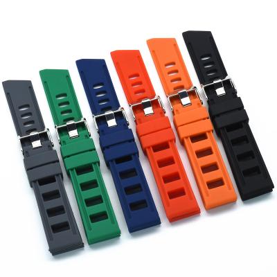 China Summer Military Green Waterproof Rubber Silicone Watch Diver Strap 20mm 22mm for sale