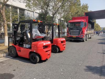 Cina CPCD35 Equipaggiamento di carrelli elevatori di forchetta Capacità nominale 3500kg Xinchai C490 Motore 1.5 2.5 2 3t in vendita