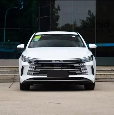 Cina 2024 Byd Champion 55 km E-CVT Destroyer 05 Phev Plug in Byd Chazor Hybrid Car 5 posti in vendita