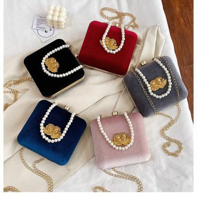 China Fashion New Design TS9418 Pearl Velvet Suede Square Lady Shoulder Crossbody Bag 2021 Fashionable Women Handbags Purses for sale