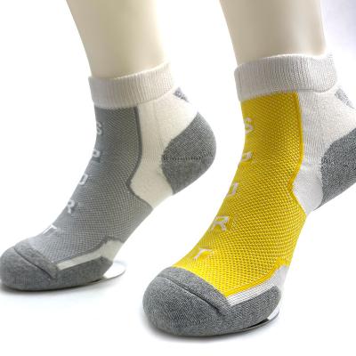 China OEM/ODM Athletic Women's Athletic Running Socks Deep Cushion Ankle Socks For Men Sport Low Cut Socks for sale