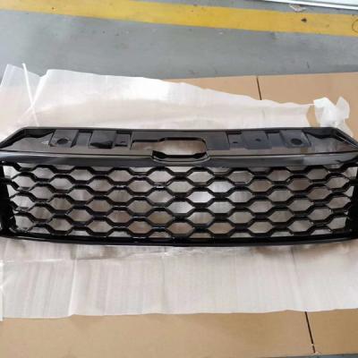 China Engine Vent PICKUP TRUCK EXTERIOR ACCESSORIES FRONT GRILL FIT FOR VOLKSWAGEN AMAROK 2010 for sale