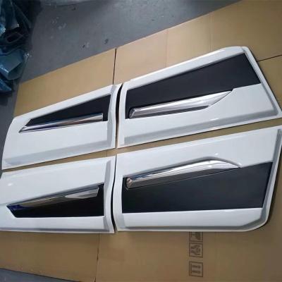 China EXTERIOR DECORATIVE ACCESSORIES PICKUP TRUCK 4 SIDE BODY 4 BODY 4 SIDE FRAME DOOR TRIM SIDE DOOR GUARD PLATE FIT FOR NAVARA NP300 for sale