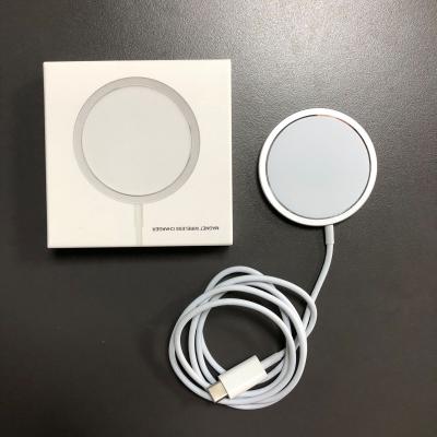 China Wholesale 2021 New Mobile Phone Magnetic Mobile Phone Fast Wireless Charger For Iphone 12 for sale