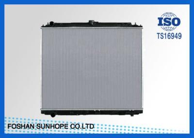 China XTERRA Nissan Car Radiator Plastic Tank , Nissan Frontier Radiator Aluminum Core for sale