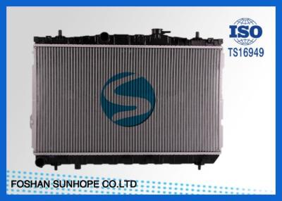 China Copper Tank Hyundai Car Radiator OEM 25310-2D100 , Radiator For 2001 Hyundai Elantra HYU016 for sale