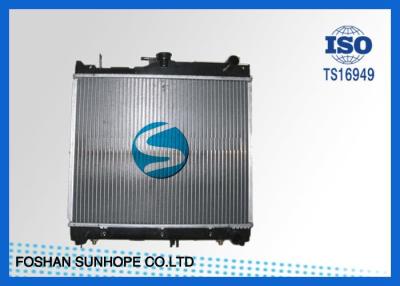 China Plastic Tank Suzuki Car Radiator DPI DA9380 , Suzuki Sierra Radiator 2DR Softop 17700-83102 for sale