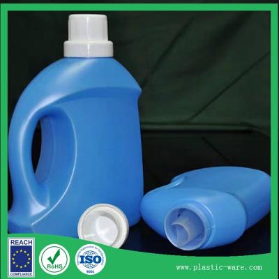 China PE 2L laundry detergent in blue bottle large laundry detergent bottle for sale