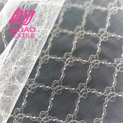 China Wholesale New Design Breathable Glitter Tulle Breathable Mesh And Gold Lace Fabric For Dresses for sale